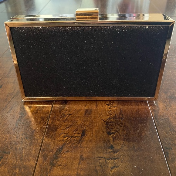 Clutch bag - Picture 2 of 3